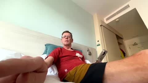 Snapshot of jcar57 chatting on February 7, 2025, 8:33 am Jon online show from February 7, 2025, 8:33 am