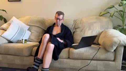 Snapshot of jcar57 chatting on February 11, 2026, 10:09 am Jon online show from February 11, 2026, 10:09 am