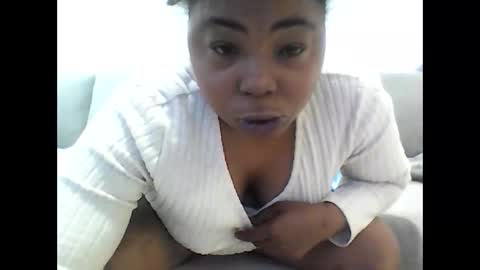 JCCaramelbarbie online show from January 17, 2026, 4:43 pm