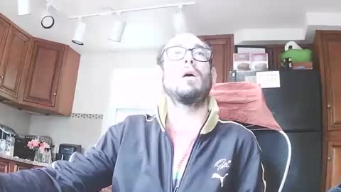 jd19852 online show from October 5, 2025, 3:43 pm