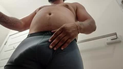 Snapshot of jdeez031 chatting on April 9, 2026, 9:53 pm strokegamecrazy online show from April 9, 2026, 9:53 pm