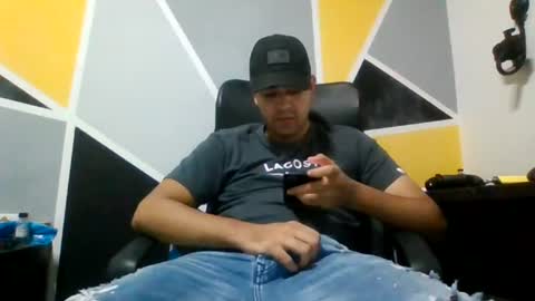 Snapshot of jdvg4245356303 chatting on June 16, 2026, 4:15 am jdvg4245356303 online show from June 16, 2026, 4:15 am