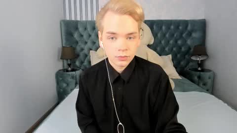 je_salvatore online show from February 4, 2026, 7:36 am