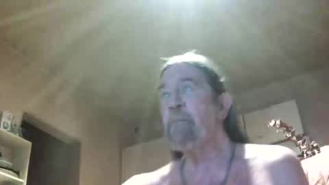 Snapshot of jeanclaude1959 chatting on May 31, 2026, 7:04 am jeanclaude1959 online show from May 31, 2026, 7:04 am