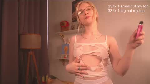 Snapshot of jeancoleex chatting on March 11, 2025, 9:02 am Jean online show from March 11, 2025, 9:02 am