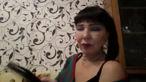 JeaneDavis online show from February 2, 2025, 6:53 pm