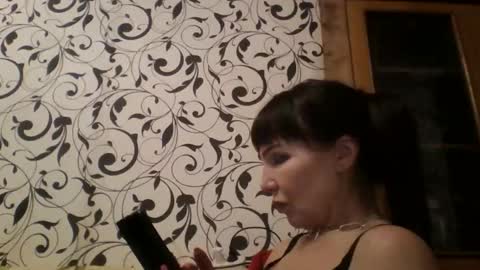 JeaneDavis online show from March 4, 2025, 7:11 pm