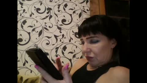 JeaneDavis online show from March 8, 2025, 6:37 pm