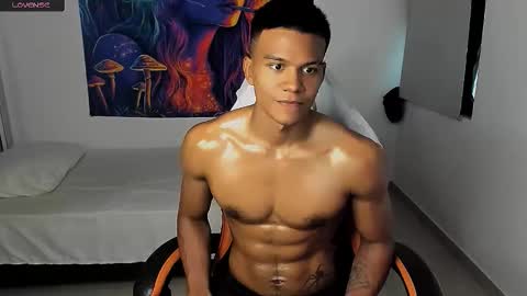 jeanfran_ferrer online show from October 2, 2025, 7:10 pm
