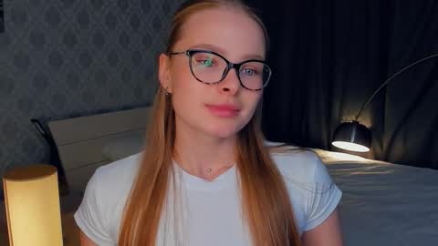 Jenny online show from October 16, 2025, 7:09 am