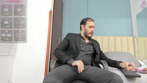 Jeanpiere online show from September 10, 2025, 3:28 am