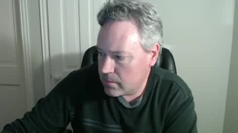 JE online show from January 12, 2025, 2:35 am