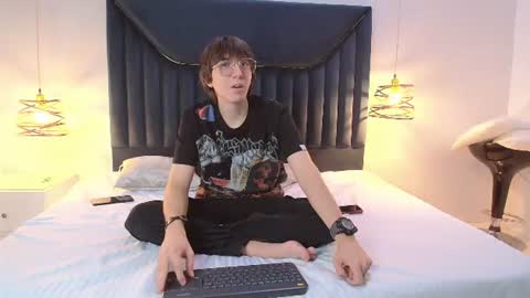 JeffBellfort online show from July 5, 2026, 7:54 pm