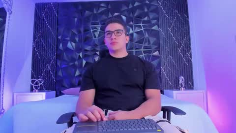 Snapshot of jeffdaltton chatting on October 27, 2025, 7:40 pm Jeff online show from October 27, 2025, 7:40 pm