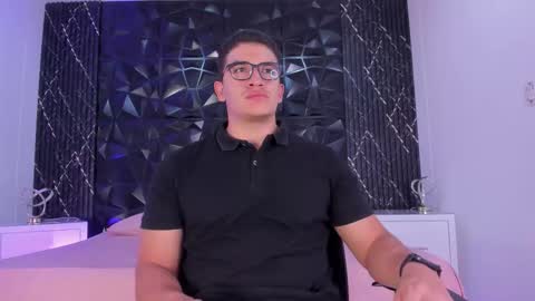 Snapshot of jeffdaltton chatting on October 30, 2025, 7:47 pm Jeff online show from October 30, 2025, 7:47 pm