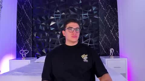 Snapshot of jeffdaltton chatting on October 31, 2025, 7:48 pm Jeff online show from October 31, 2025, 7:48 pm