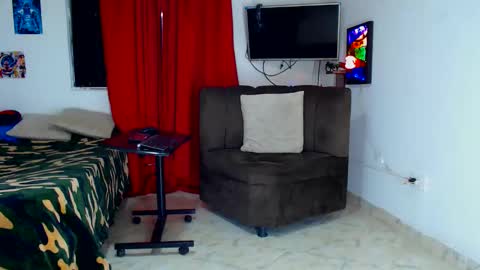 jeffer21_hot online show from May 21, 2026, 4:08 am