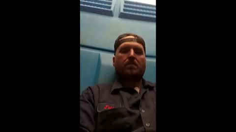 Snapshot of jefferyholland191 chatting on March 3, 2026, 6:36 pm Hardwhite online show from March 3, 2026, 6:36 pm