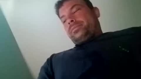 Snapshot of jefrojethro chatting on February 18, 2025, 4:15 am jefrojethro online show from February 18, 2025, 4:15 am