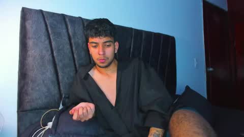 jei online show from October 18, 2025, 12:17 pm