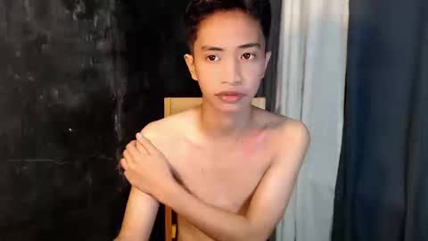 JELicious online show from December 17, 2025, 12:11 pm