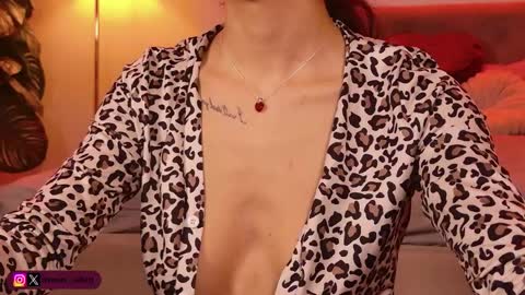 jelly__beanss online show from April 3, 2026, 5:16 am