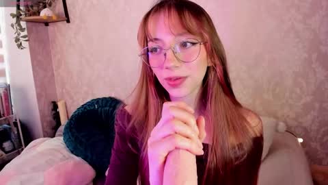 Jelly  online show from February 7, 2026, 10:02 pm