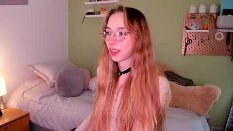 Jelly  online show from April 30, 2026, 1:56 am