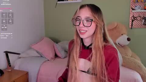 Snapshot of jelly_w5 chatting on June 25, 2026, 1:49 am Jelly online show from June 25, 2026, 1:49 am