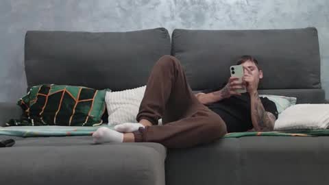 Snapshot of jelonym_asg2123 chatting on November 10, 2025, 7:35 pm jelonym_asg2123 online show from November 10, 2025, 7:35 pm