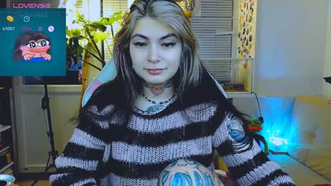 Snapshot of jelyaa chatting on December 3, 2024, 11:22 am Jelya online show from December 3, 2024, 11:22 am