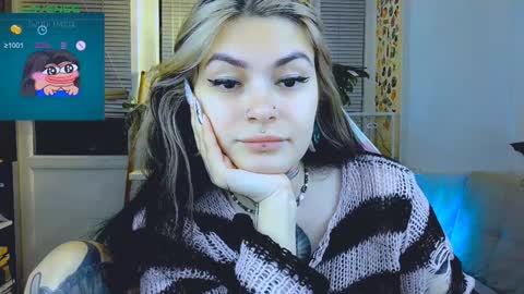 Snapshot of jelyaa chatting on December 18, 2024, 2:06 pm Jelya online show from December 18, 2024, 2:06 pm