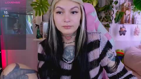 Snapshot of jelyaa chatting on September 9, 2025, 11:10 am Jelya online show from September 9, 2025, 11:10 am