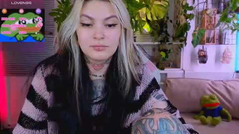 Snapshot of jelyaa chatting on September 21, 2025, 3:13 pm Jelya online show from September 21, 2025, 3:13 pm