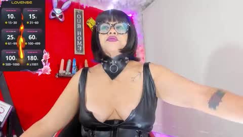 Snapshot of jena_derbo chatting on October 16, 2025, 10:38 am jena_derbo online show from October 16, 2025, 10:38 am