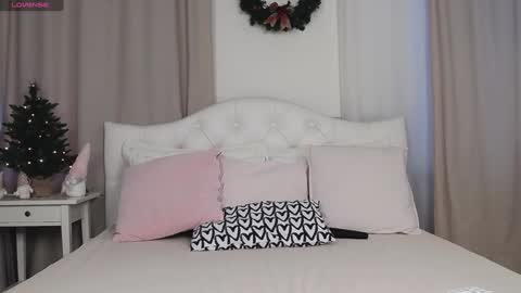 Jena  dont forget to thumbs up your rating is so important to me  online show from December 24, 2024, 3:49 am