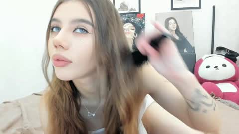 Dolly online show from March 29, 2026, 1:33 pm