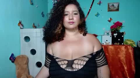 Snapshot of jenifer_bigboobs chatting on February 27, 2025, 4:41 am jenifer bigboobs online show from February 27, 2025, 4:41 am