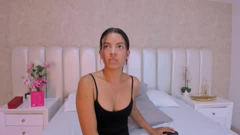 Samanta online show from October 23, 2025, 6:39 pm