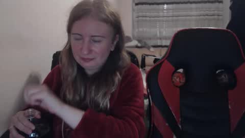 Snapshot of jenisandpeter chatting on November 12, 2025, 6:30 pm JenisAndPeter online show from November 12, 2025, 6:30 pm