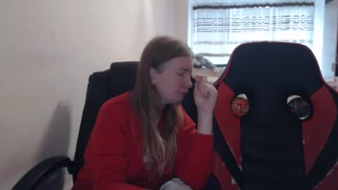 Snapshot of jenisandpeter chatting on November 20, 2025, 7:08 am JenisAndPeter online show from November 20, 2025, 7:08 am