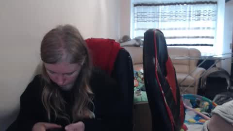 Snapshot of jenisandpeter chatting on November 21, 2025, 8:02 am JenisAndPeter online show from November 21, 2025, 8:02 am