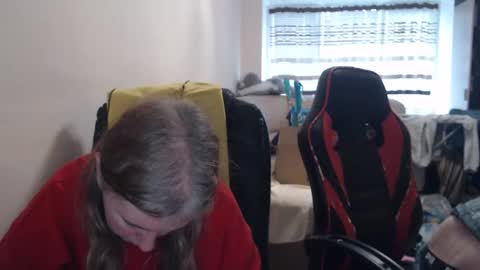 Snapshot of jenisandpeter chatting on November 30, 2025, 9:13 am JenisAndPeter online show from November 30, 2025, 9:13 am