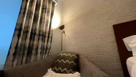 jenkini online show from October 14, 2025, 12:00 am