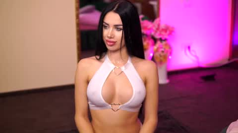 jenna_day online show from February 28, 2025, 1:03 pm