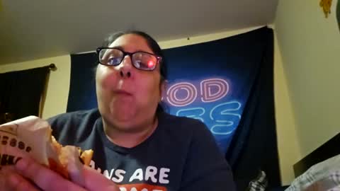 Snapshot of jennabrady chatting on February 26, 2025, 12:16 am  Dragon Queen. Be my Dragon --  and  online show from February 26, 2025, 12:16 am