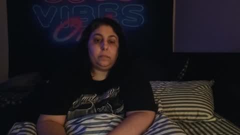 Snapshot of jennabrady chatting on September 19, 2025, 5:13 pm  Dragon Queen. Be my Dragon --  and  online show from September 19, 2025, 5:13 pm