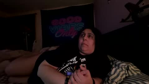 Snapshot of jennabrady chatting on November 3, 2025, 12:24 am  Dragon Queen. Be my Dragon --  and  online show from November 3, 2025, 12:24 am