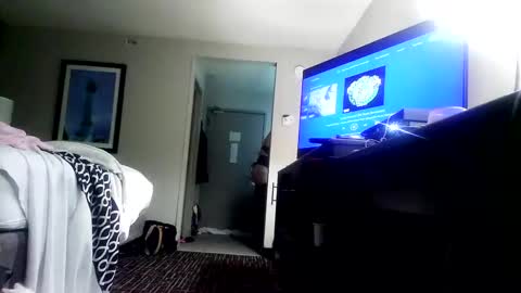 Jenna Cross online show from February 4, 2025, 12:51 am