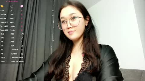 JENNA online show from January 1, 2025, 4:18 pm